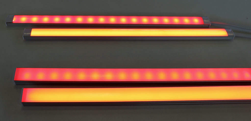 LED lights indicating the difference between chip on board technology and not chip off board.